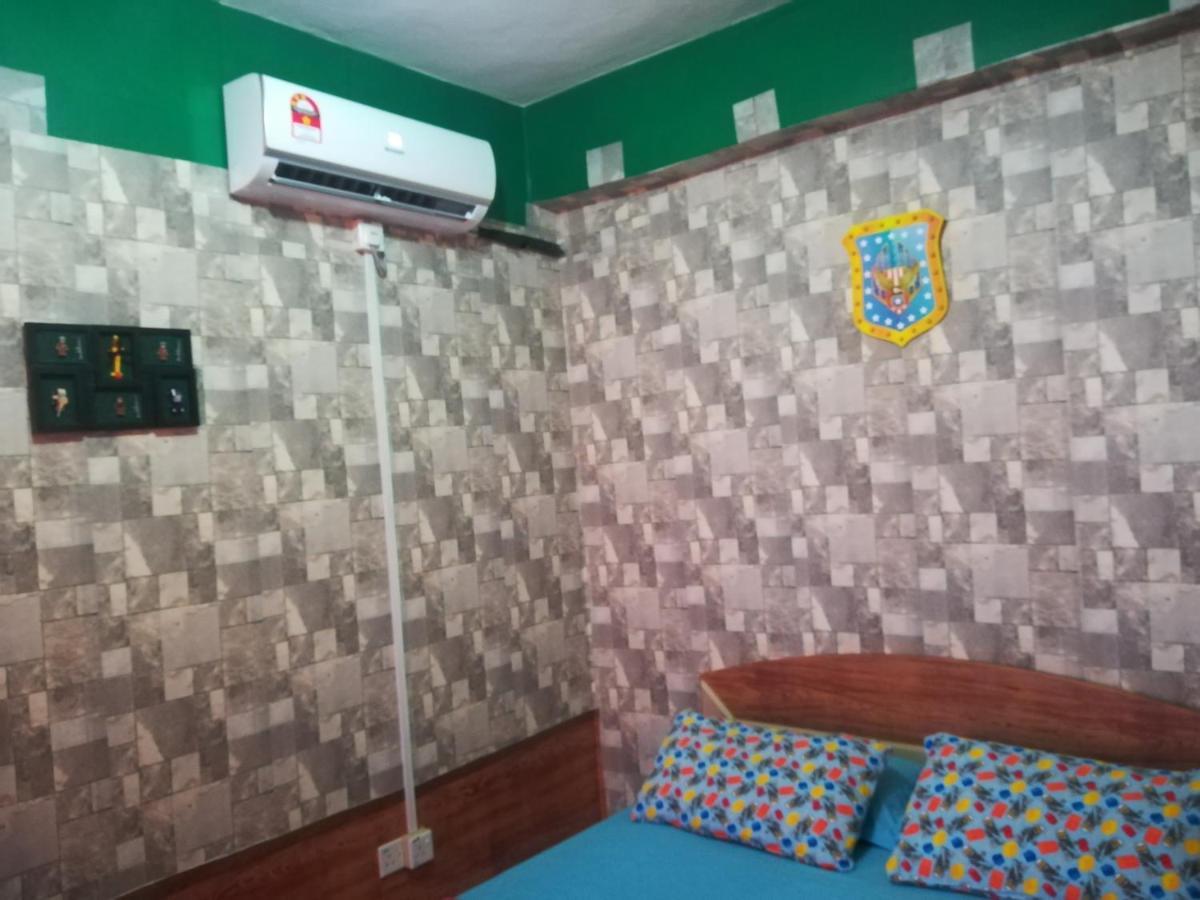 Hagia Medina Muslims Guesthouse Port Dickson Esterno foto
