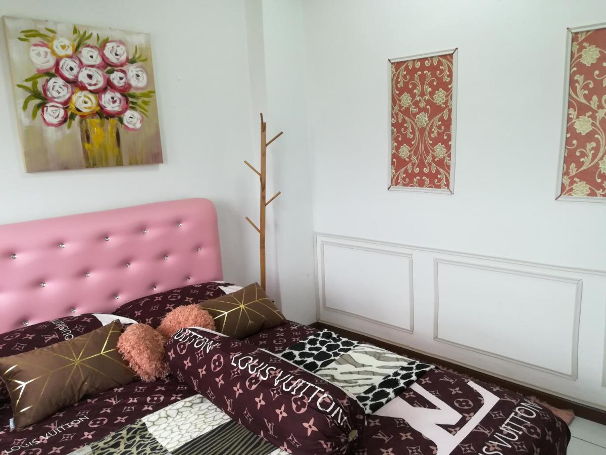 Hagia Medina Muslims Guesthouse Port Dickson Esterno foto